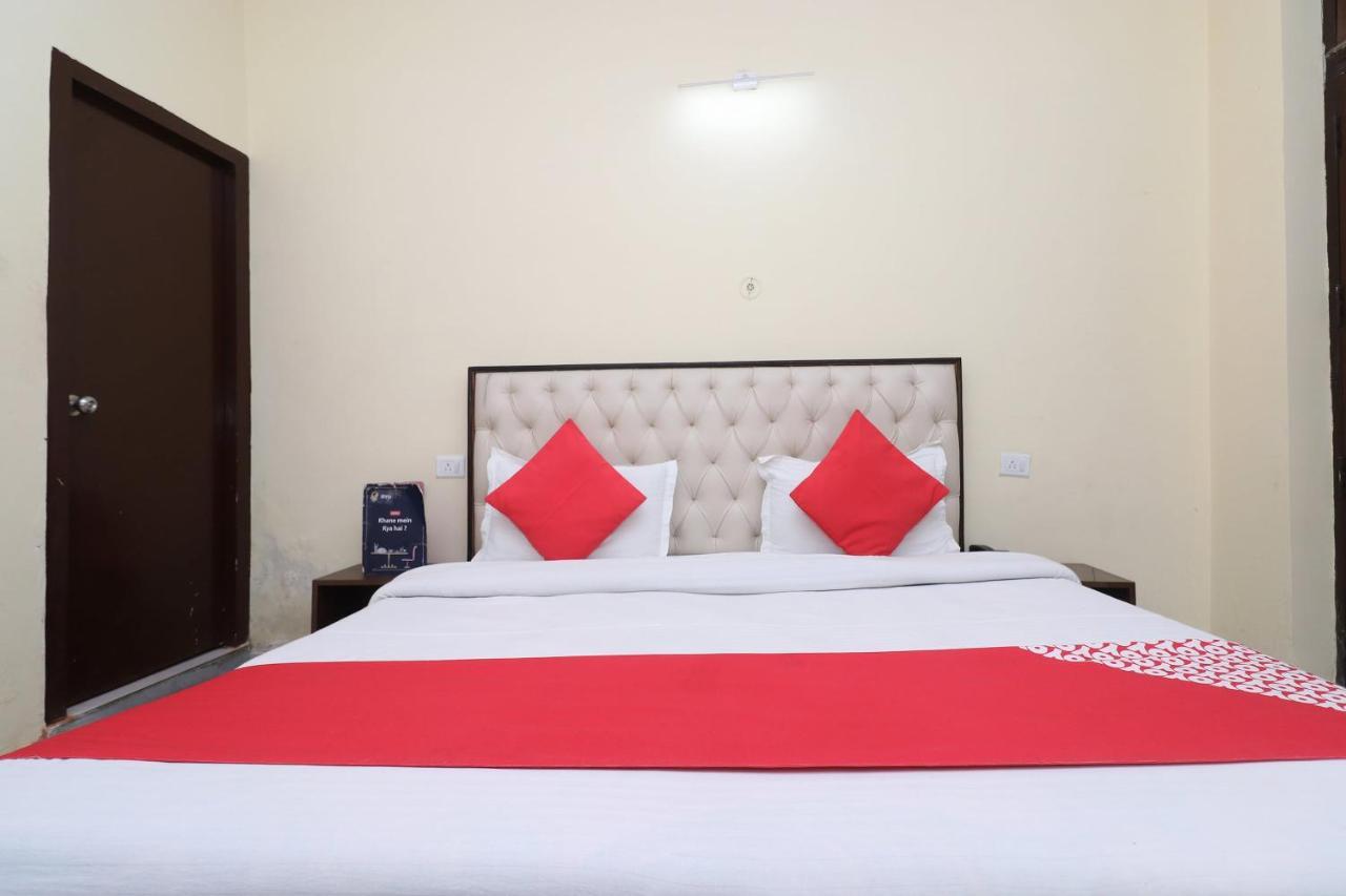 בארילי Oyo Hotel Ayaan מראה חיצוני תמונה